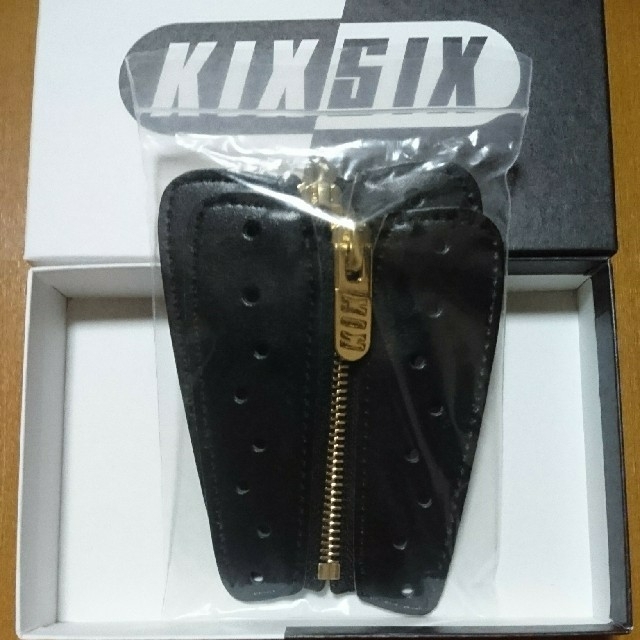 NIKE(ナイキ)のKIXSIX QUICK RELEASE ZIPPER 
black×gold
 メンズの靴/シューズ(スニーカー)の商品写真