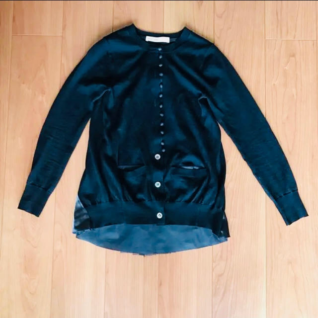 sacai luck(サカイラック)の sacai luck｜サカイ　定番・人気黒ウールカーディガン レディースのトップス(カーディガン)の商品写真