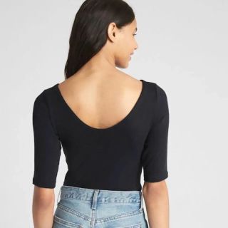 ギャップ(GAP)のgap モダンバックバレエ tシャツ  ブラック xs(Tシャツ(半袖/袖なし))