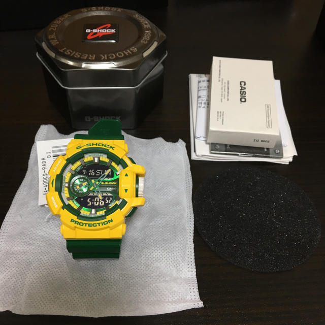 G-SHOCK(ジーショック)のGショック クレイジーカラーズ GA-400CS-9A グリーン メンズの時計(腕時計(デジタル))の商品写真