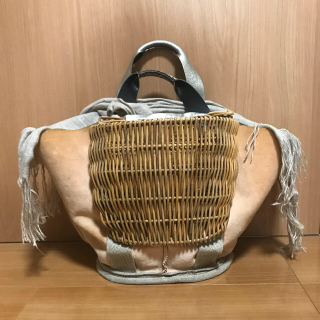 mina perhonen(ミナペルホネン)のebagos レザーバッグ カゴバッグ レディースのバッグ(トートバッグ)の商品写真