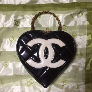 シャネル(CHANEL)のシャネル♡ハートバニティバッグ(ハンドバッグ)