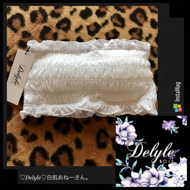 Delyle NOIR(デイライルノアール)のDelyle♡シャーリングチューブトップ レディースのトップス(ベアトップ/チューブトップ)の商品写真