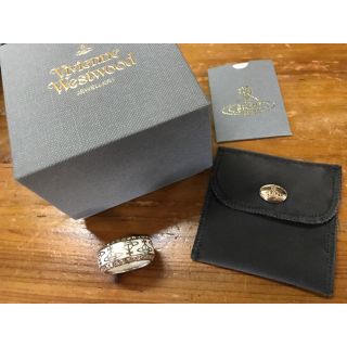 ヴィヴィアンウエストウッド(Vivienne Westwood)のVivienne Westwood(ビビアン)の指輪(リング(指輪))