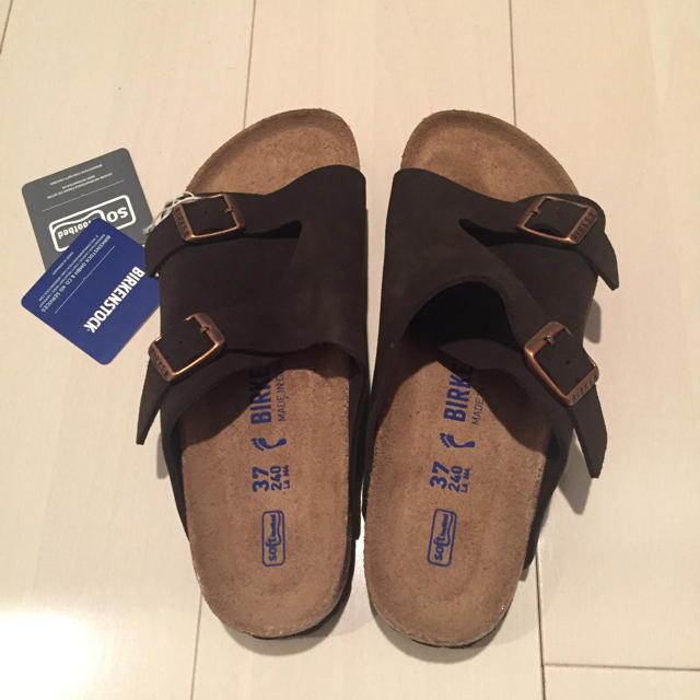 BIRKENSTOCK(ビルケンシュトック)のビルケンシュトック チューリッヒ ソフトベッド モカ レディースの靴/シューズ(サンダル)の商品写真