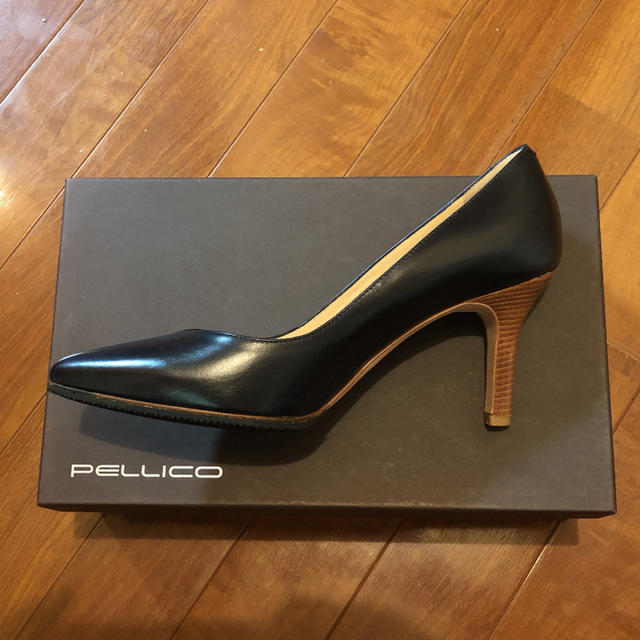 PELLICO(ペリーコ)のペリーコ パンプス レディースの靴/シューズ(ハイヒール/パンプス)の商品写真