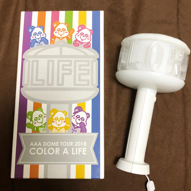 AAA(トリプルエー)のAAA ♡ COLOR A LIFE ペンライト エンタメ/ホビーの声優グッズ(ペンライト)の商品写真