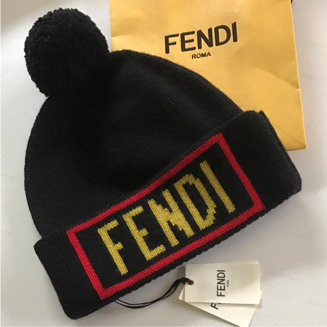 FENDI ニットキャップ