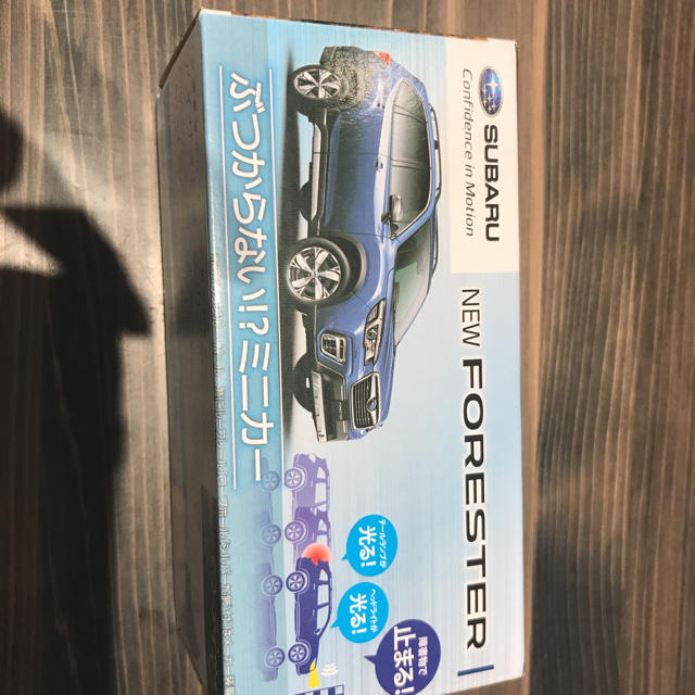 スバル(スバル)の【新品】SUBARU ミニカー  ぶつからない車 エンタメ/ホビーのおもちゃ/ぬいぐるみ(ミニカー)の商品写真