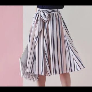 トッコ(tocco)のtocco closet❤︎マルチストライプ柄スカート アプワイザーリッシェ(ひざ丈スカート)