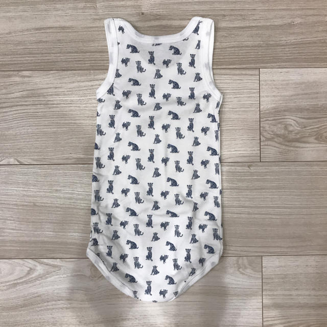 PETIT BATEAU(プチバトー)の新品未使用 プチバトーロンパース キッズ/ベビー/マタニティのベビー服(~85cm)(ロンパース)の商品写真