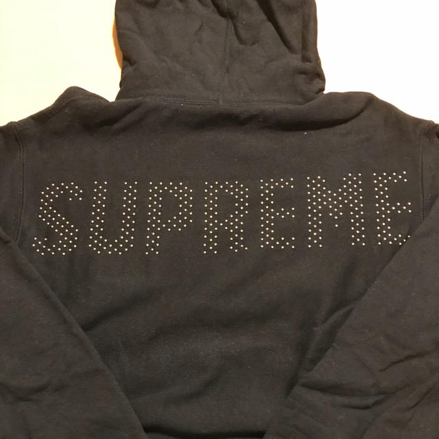 Supreme - supreme 18 ss fw studdedhoodedsweatshirtの通販 by RTZK's shop｜シュプリームならラクマ 好評在庫