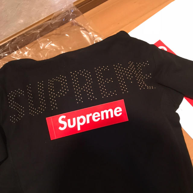 Supreme - supreme 18 ss fw studdedhoodedsweatshirtの通販 by RTZK's shop｜シュプリームならラクマ 好評在庫