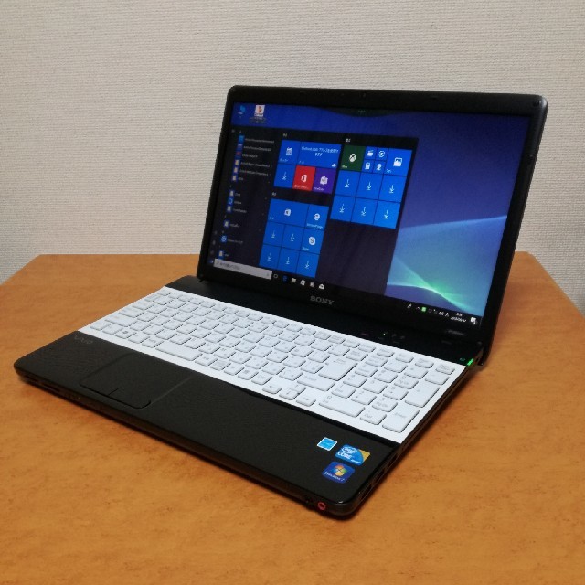 SONY VAIO E ：Windows10 (i5/500G/4G)