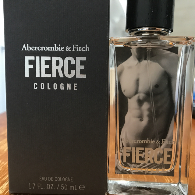 Abercrombie&Fitch 香水