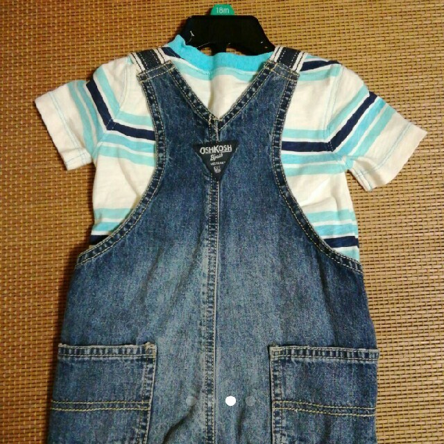 OshKosh(オシュコシュ)のオシュコシュ オーバーオール セットアップ キッズ/ベビー/マタニティのベビー服(~85cm)(カバーオール)の商品写真