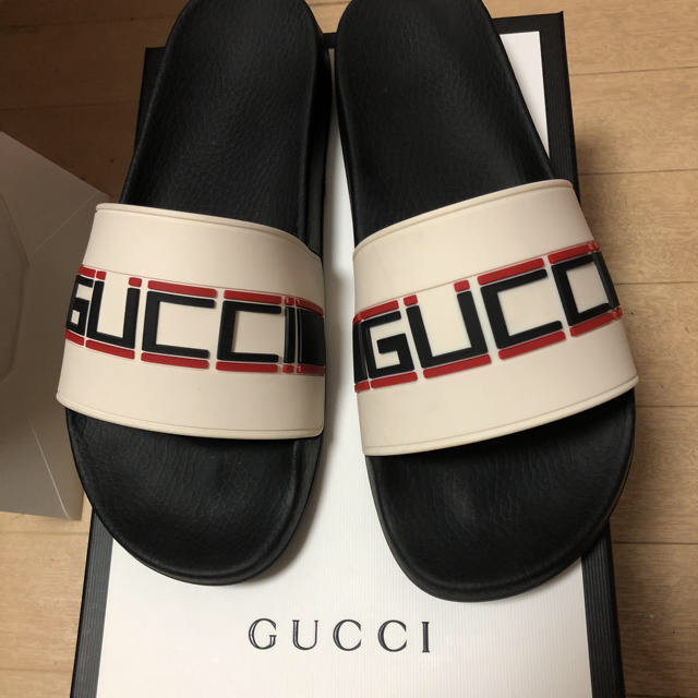 Gucci(グッチ)のグッチ・シャワーサンダル メンズの靴/シューズ(サンダル)の商品写真