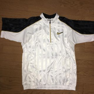 ナイキ(NIKE)のNIKEウインドブレーカー(ナイロンジャケット)