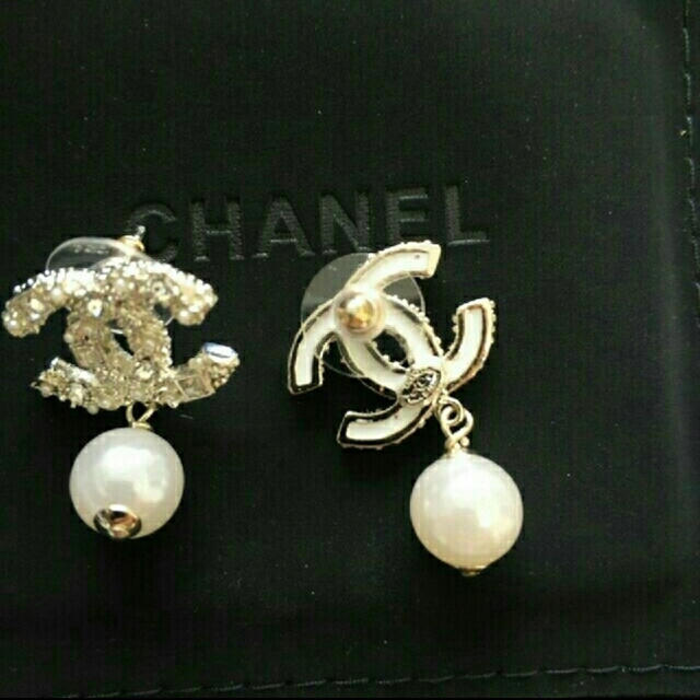 CHANEL  ピアス