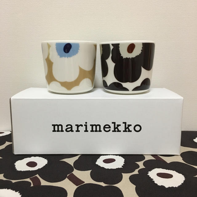 marimekko(マリメッコ)のmarimekko マリメッコ UNIKKO 新色ラテマグ 2点 新品送料込 インテリア/住まい/日用品のキッチン/食器(グラス/カップ)の商品写真