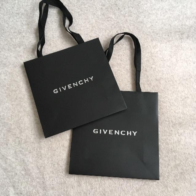 GIVENCHY(ジバンシィ)のGIVENCHY ジバンシイ ショップ袋 2枚 レディースのバッグ(ショップ袋)の商品写真