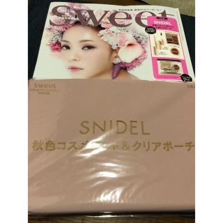 スナイデル(SNIDEL)のSNIDEL秋色ネイルコスメ4点セット&新ロゴポーチ(コフレ/メイクアップセット)