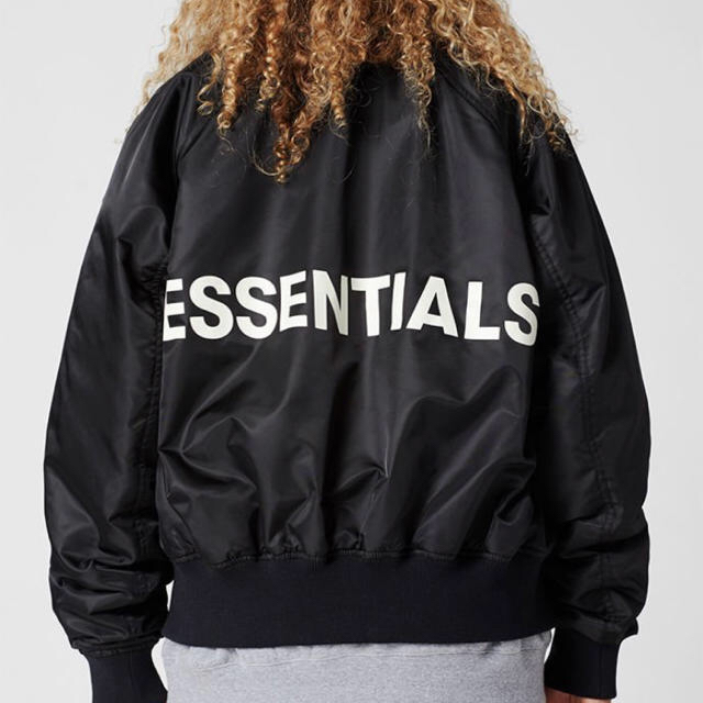 専用L サイズ Essentials Bomber Jacket