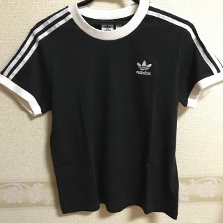 アディダス(adidas)のadidas tシャツ(Tシャツ/カットソー(半袖/袖なし))