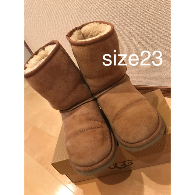 UGG(アグ)の【週末値下‼︎】UGG ブーツ レディースの靴/シューズ(ブーツ)の商品写真