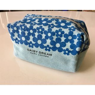 マークジェイコブス(MARC JACOBS)のMARC JACOBS 花柄ポーチ(ポーチ)