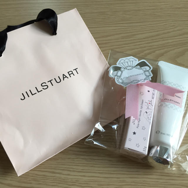 JILLSTUART(ジルスチュアート)のJILL STUART ギフトセット コスメ/美容のボディケア(ハンドクリーム)の商品写真