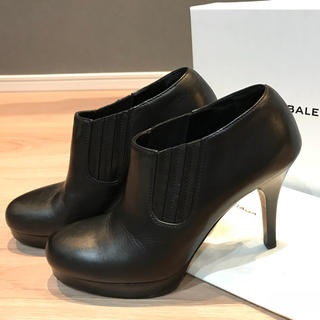 バレンシアガ(Balenciaga)のBALENCIAGA ブーティ BLACK(ブーティ)