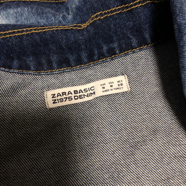 ZARA(ザラ)のZARA デニムジャケット 未使用 レディースのジャケット/アウター(Gジャン/デニムジャケット)の商品写真