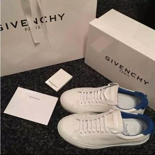 ジバンシィ(GIVENCHY)のジバンシー スニーカー なさ様専用(スニーカー)