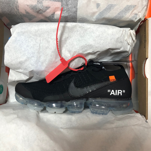 NIKE(ナイキ)のvapormax nike x offwhite 26.5 メンズの靴/シューズ(スニーカー)の商品写真