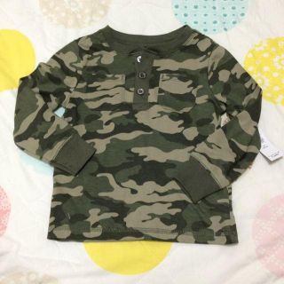 オールドネイビー(Old Navy)の新品  カムフラージュ柄のトップス(その他)