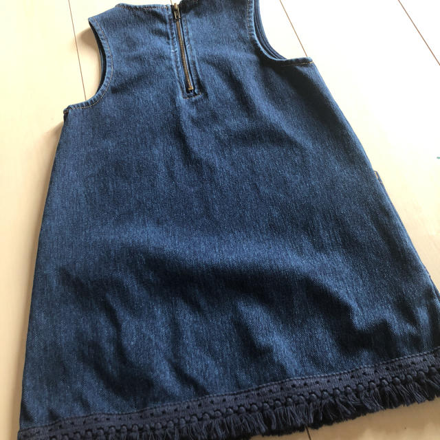 フリンジデニムワンピース キッズ/ベビー/マタニティのキッズ服女の子用(90cm~)(ワンピース)の商品写真