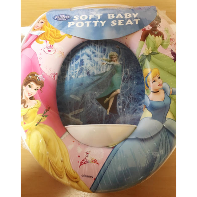 Disney(ディズニー)のオマル    子供トイレトレーニング   新品  プリンセス便座補助 キッズ/ベビー/マタニティのおむつ/トイレ用品(補助便座)の商品写真