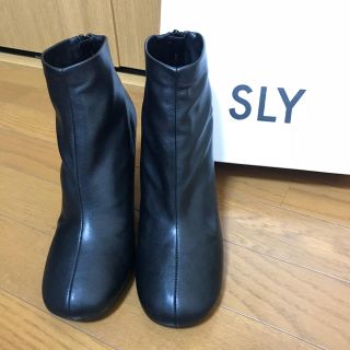 スライ(SLY)のSLY 17AW HOSE FIT ブーツ 黒L 美品(ブーツ)