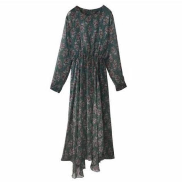 Ameri VINTAGE(アメリヴィンテージ)のAMERI PAISLEY SHIRRING DRESS レディースのワンピース(ロングワンピース/マキシワンピース)の商品写真