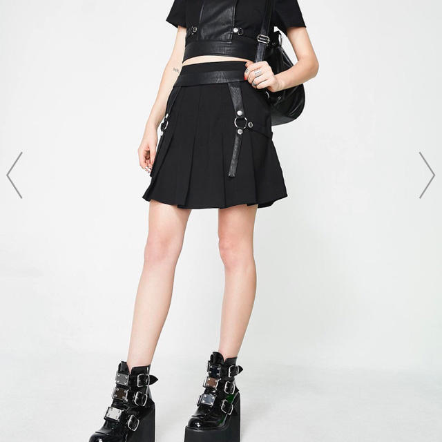 日本未入荷 フェイクレザー ハーネス ミニスカート レディースのスカート(ミニスカート)の商品写真