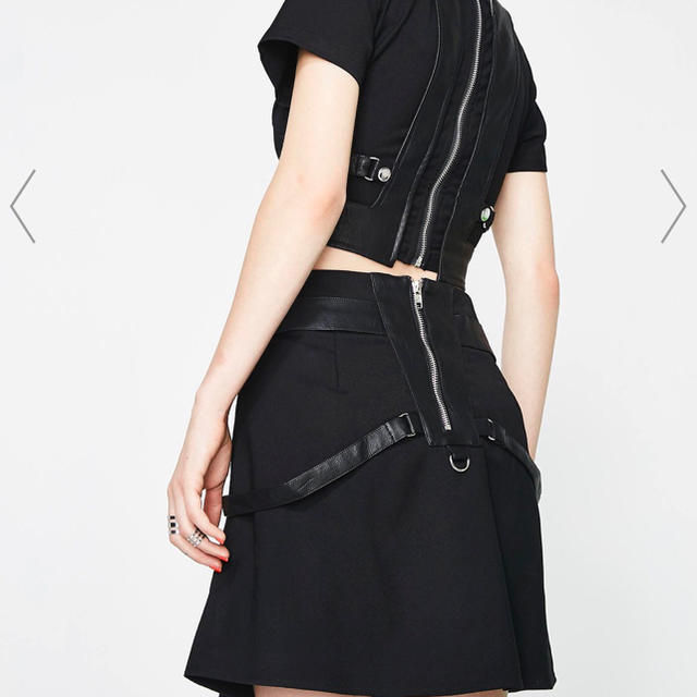 日本未入荷 フェイクレザー ハーネス ミニスカート レディースのスカート(ミニスカート)の商品写真