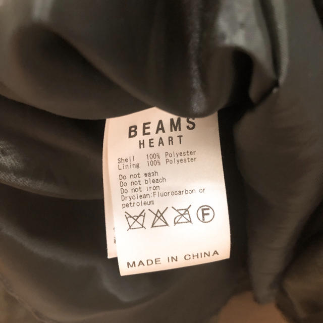 BEAMS(ビームス)の送料込★BEAMS HEART カーキ フレアミニスカート 秋冬 レディースのスカート(ミニスカート)の商品写真