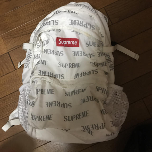 Supreme(シュプリーム)のリュック明日までで削除 レディースのバッグ(リュック/バックパック)の商品写真