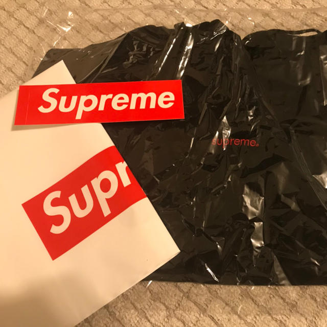 Supreme - Trademark Hooded Sweatshirt