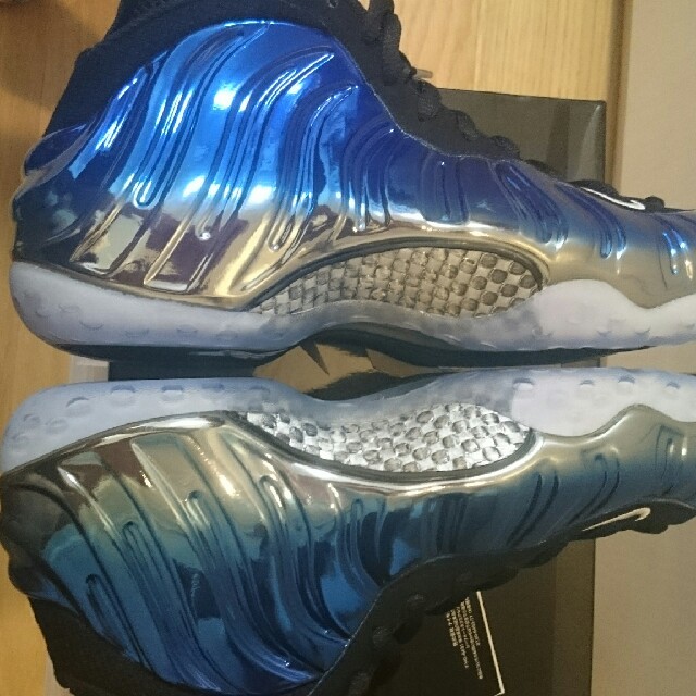 NIKE(ナイキ)のJP26 Nike air foamposite blue mirror メンズの靴/シューズ(スニーカー)の商品写真