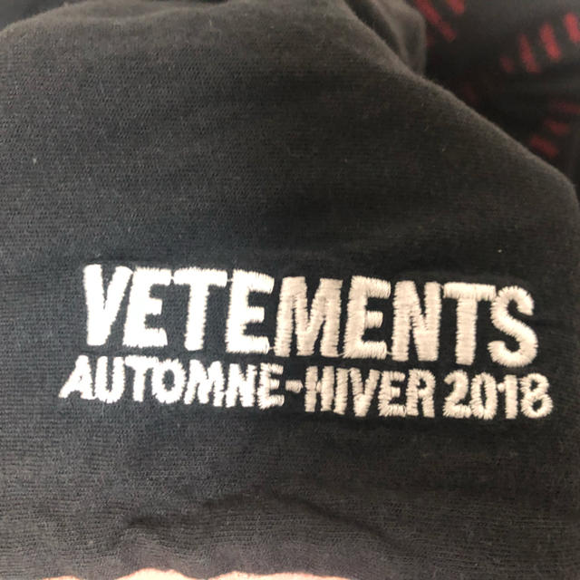 VETEMENTS パーカー Sサイズ ssenseタグ付き フーディー 2