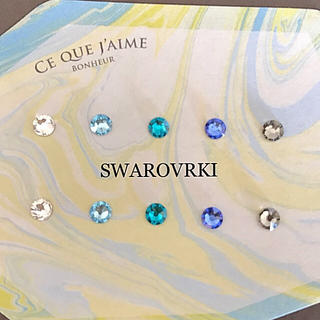スワロフスキー(SWAROVSKI)の全38色✨海のグラデ10粒セット✨スワロフスキー ミニピアス お花キャッチ 樹脂(ピアス)