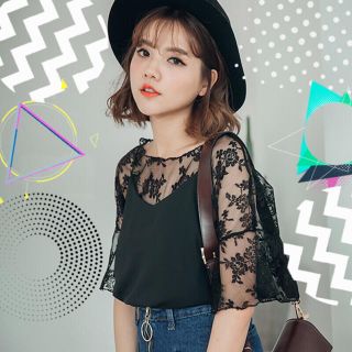 ザラ(ZARA)の大人女子に！　花柄　レース　透け感　ブラウス　ＺＡＲＡ系　黒　ブラック(シャツ/ブラウス(半袖/袖なし))