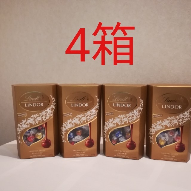 Lindt(リンツ)のリンツ チョコレート 4箱 食品/飲料/酒の食品(菓子/デザート)の商品写真